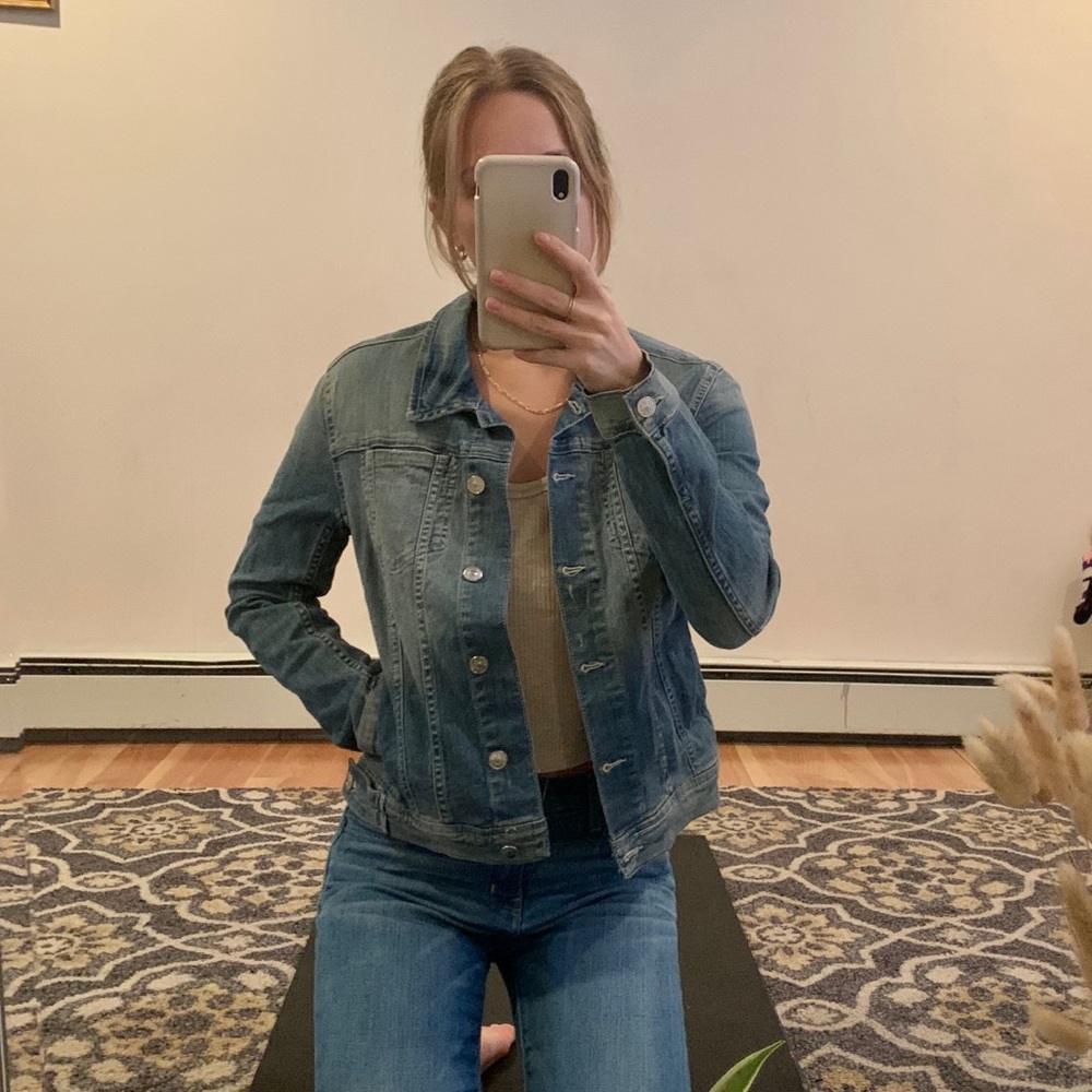 Zara Denim Jean Jacket 💙💘